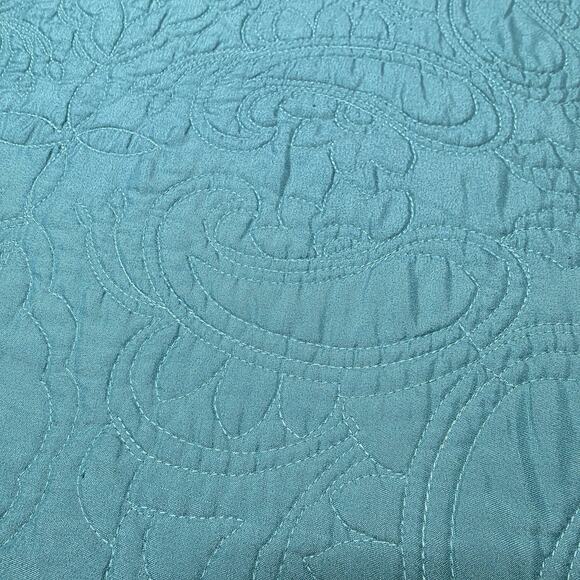 American Pacific Twin Quilt Southwest Teal 84" x 68" - Picture 6 of 16